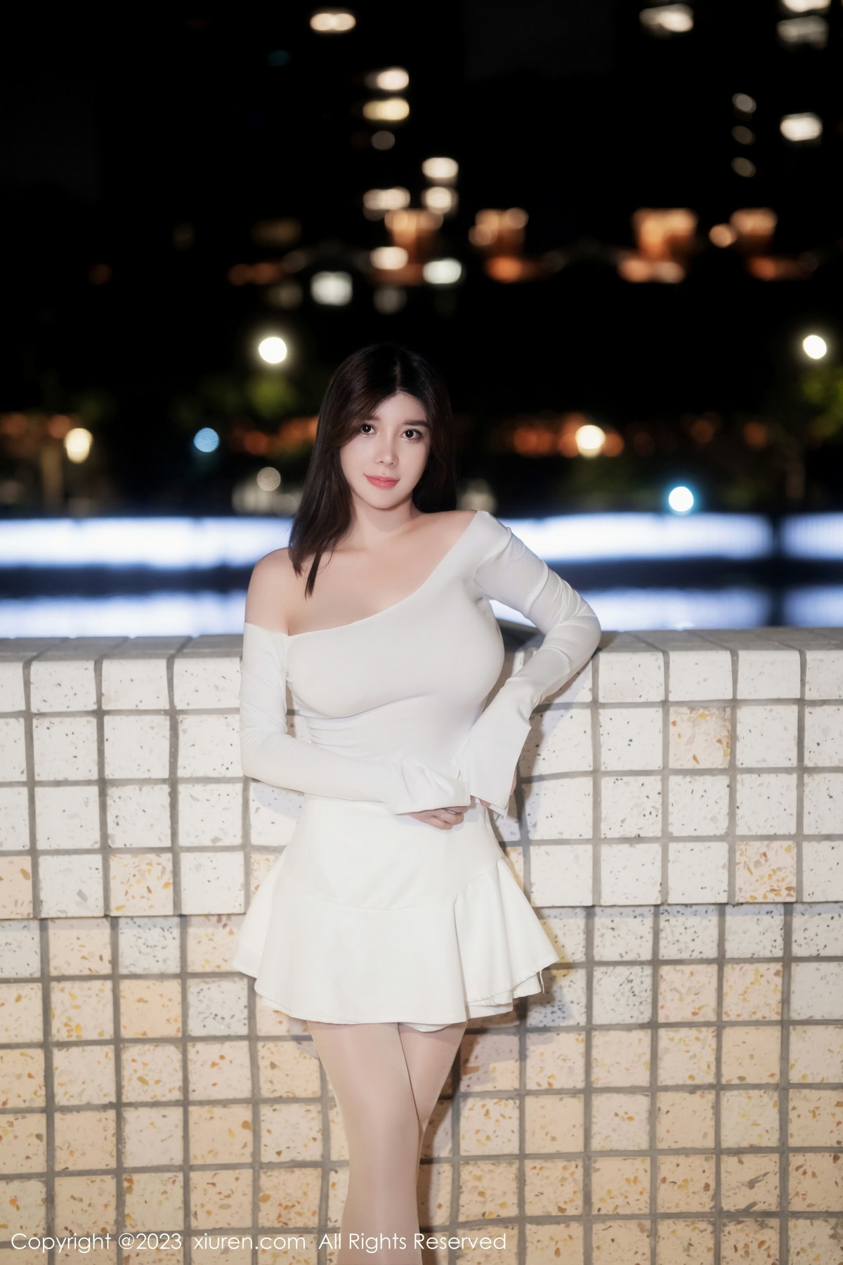 [XiuRen]高清写真图 2023.02.06 No.6218 周jojobaby 丝袜美腿