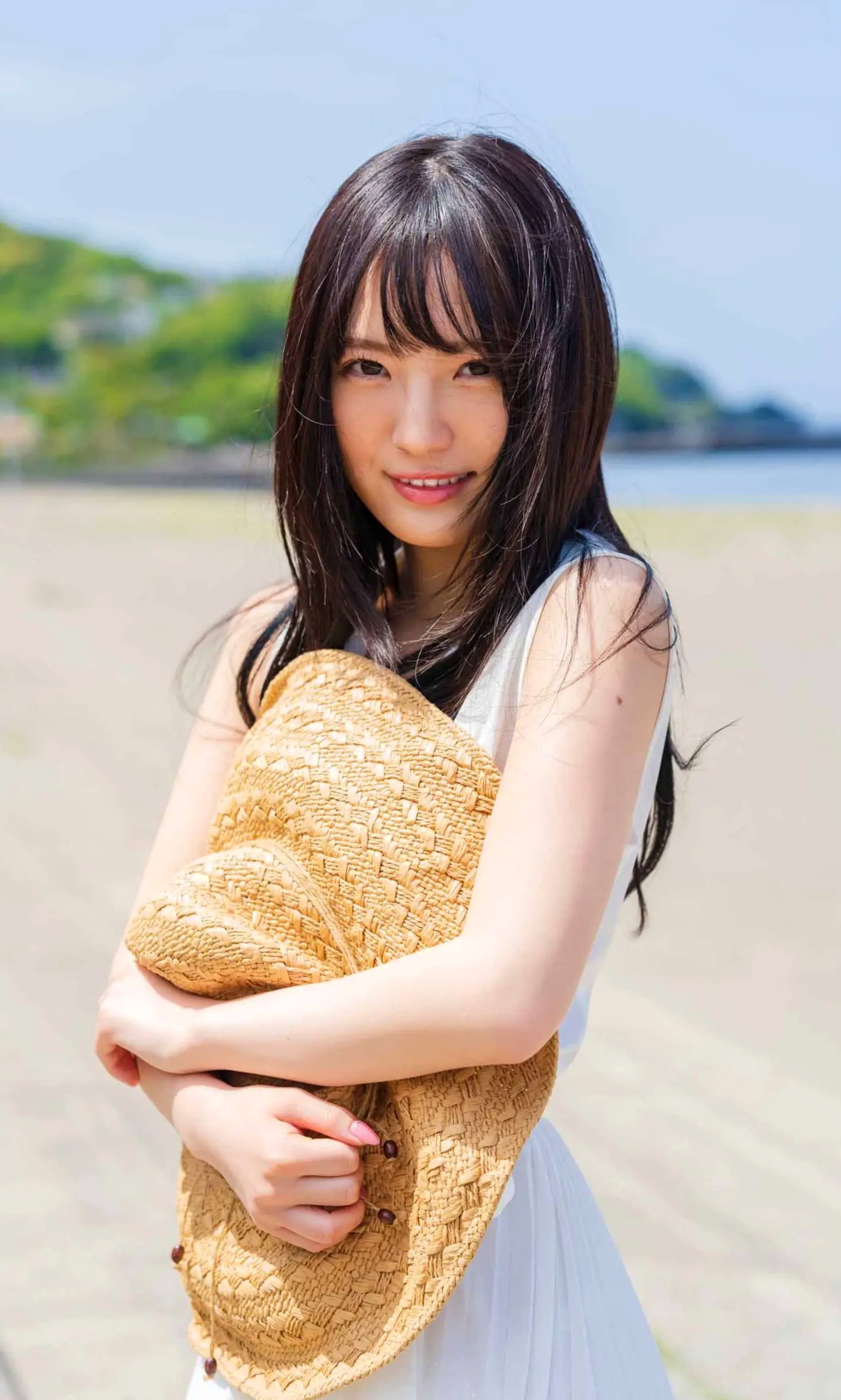 由良ゆら写真集「＃これがこう」