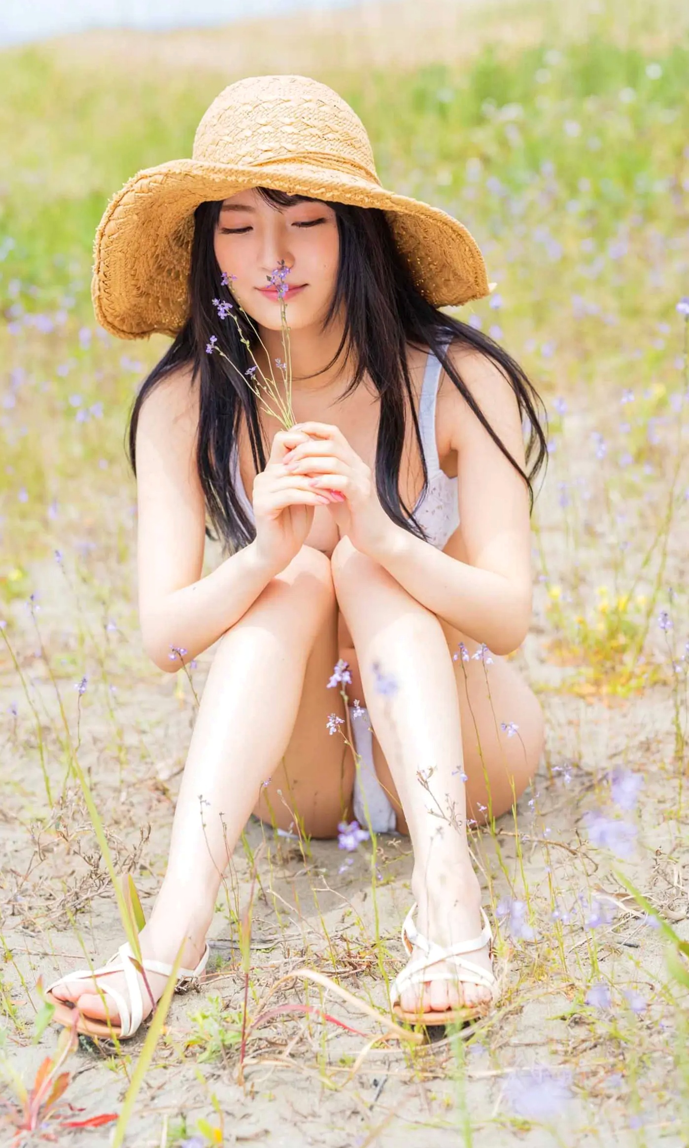 由良ゆら写真集「＃これがこう」