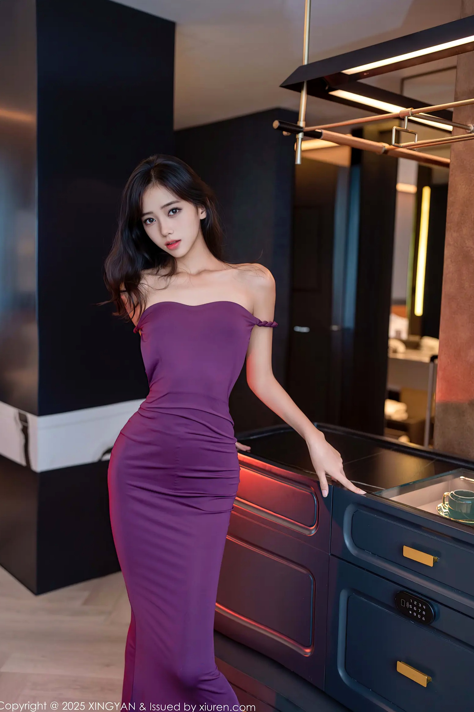 [XINGYAN]星颜社 2025.09.29 Vol.407 时安安：黑丝长腿私房诱惑，极致妩媚动人写真 [77P]