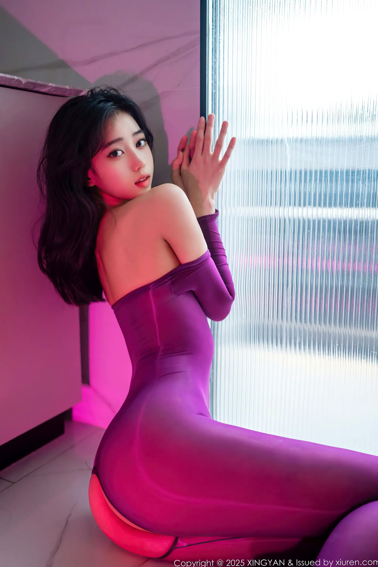 [XINGYAN]星颜社 2025.07.02 Vol.363 时安安：深色紧身衣浴室湿身大尺度写真