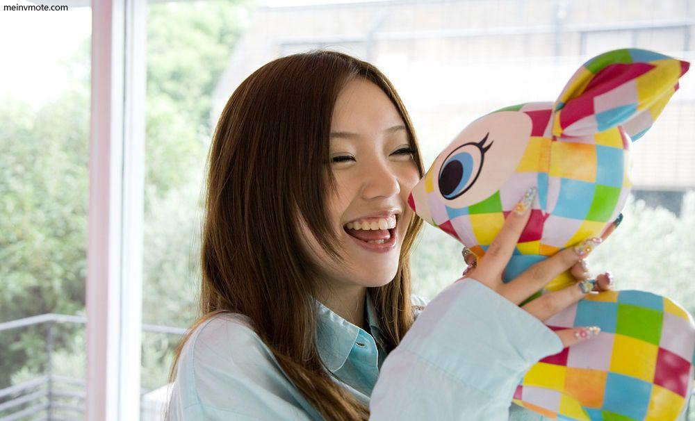 美女苏小立