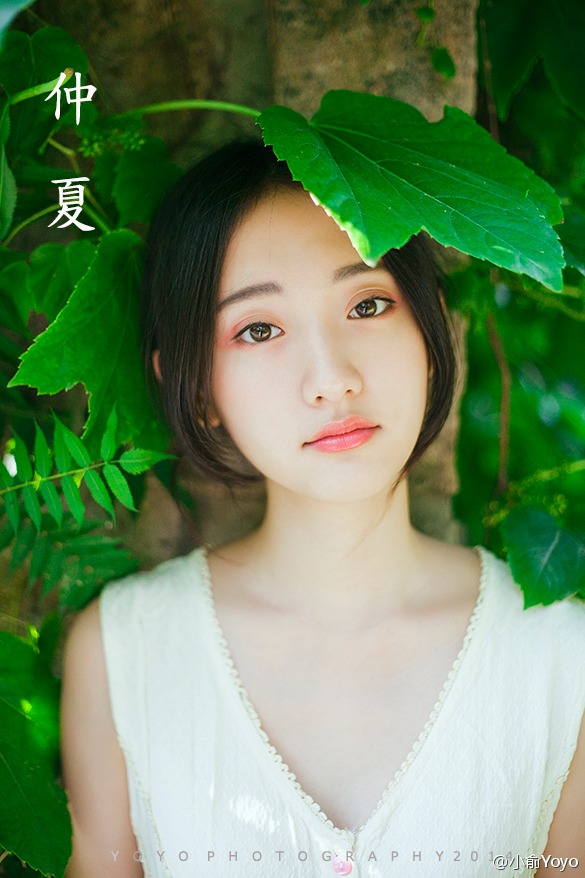 渔网袜美女干露露