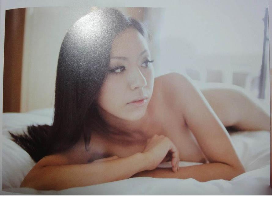 裸替女王羽庭高清露点个性艺术摄影图片写真曝光