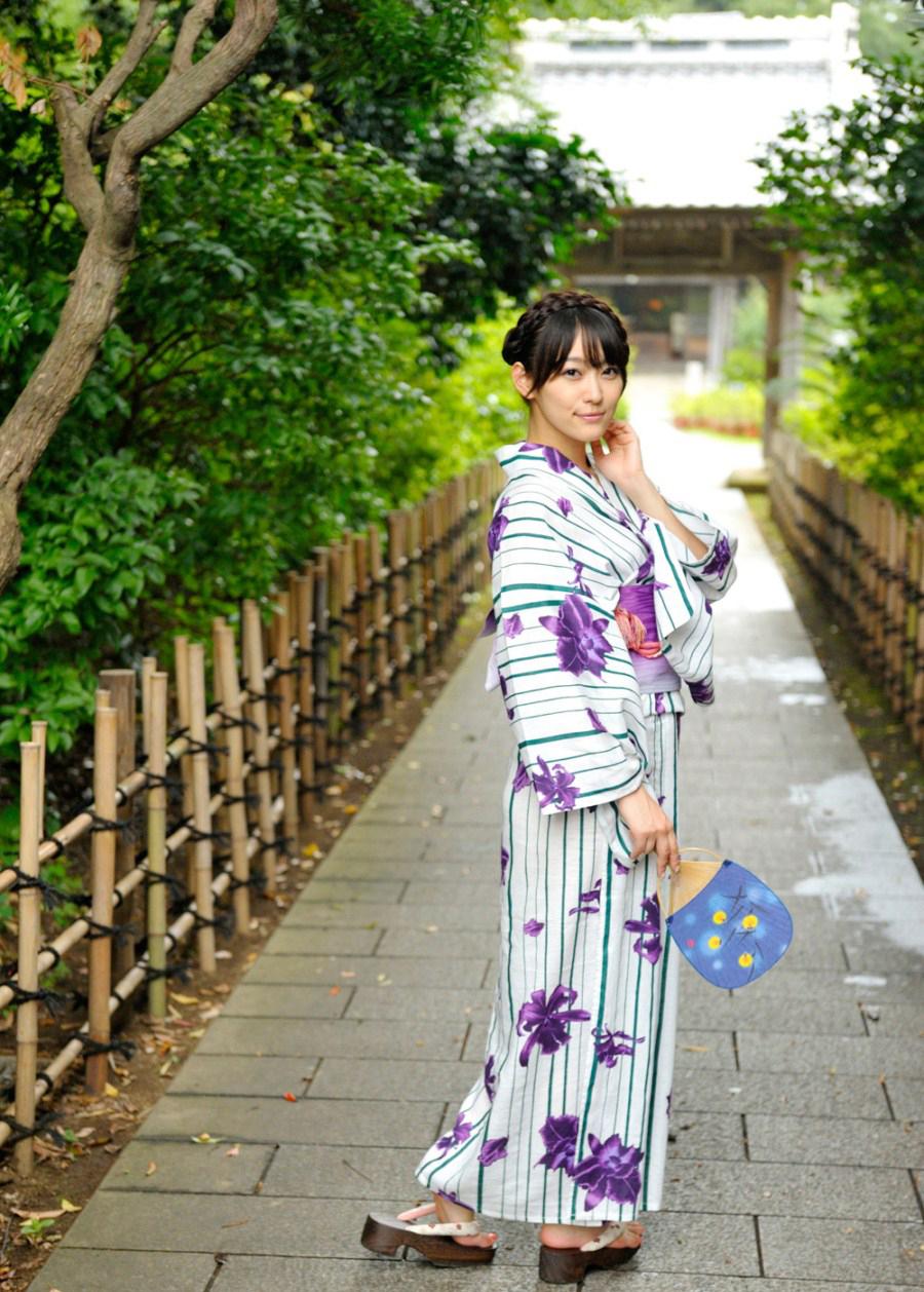 西野翔日本极品旗袍女优