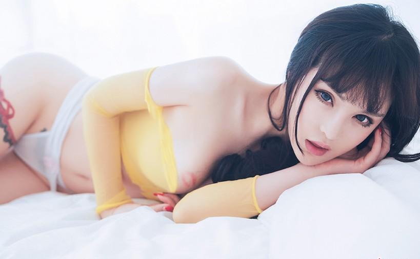 爱美丽的色女美女颜瑜黑色女王装套图姿势挑逗妩媚撩人