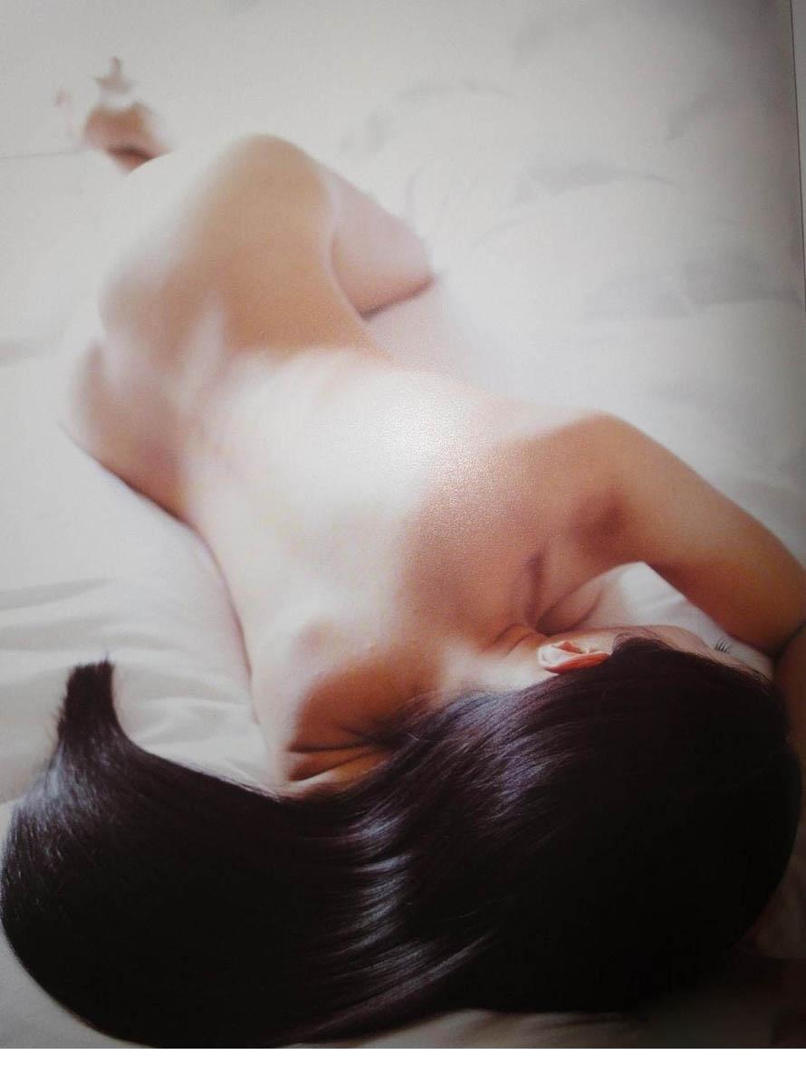 裸替女王羽庭高清露点个性艺术摄影图片写真曝光