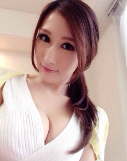 京香julia 诱惑私房照