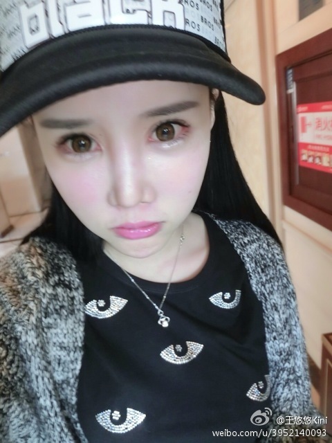勾魂美女大图