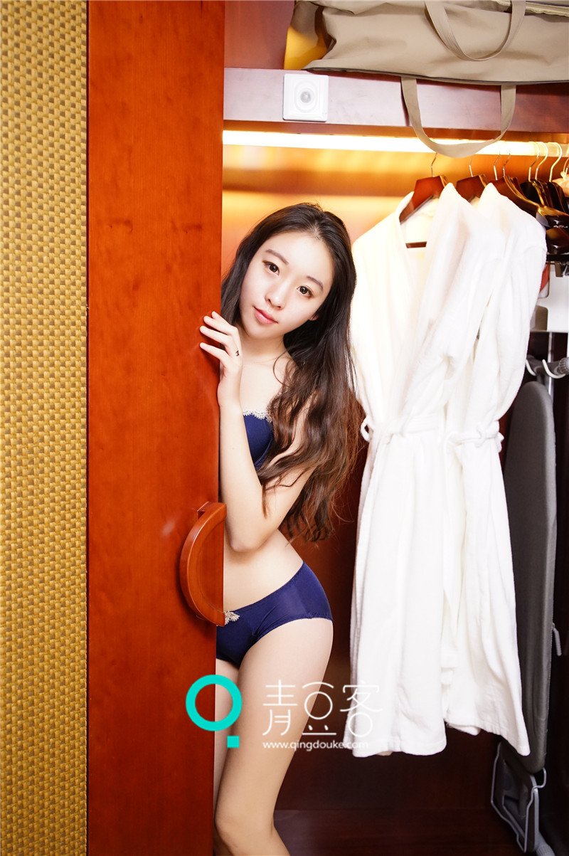 艺术美女妖艳张已桂.豪车魅影极致诱人