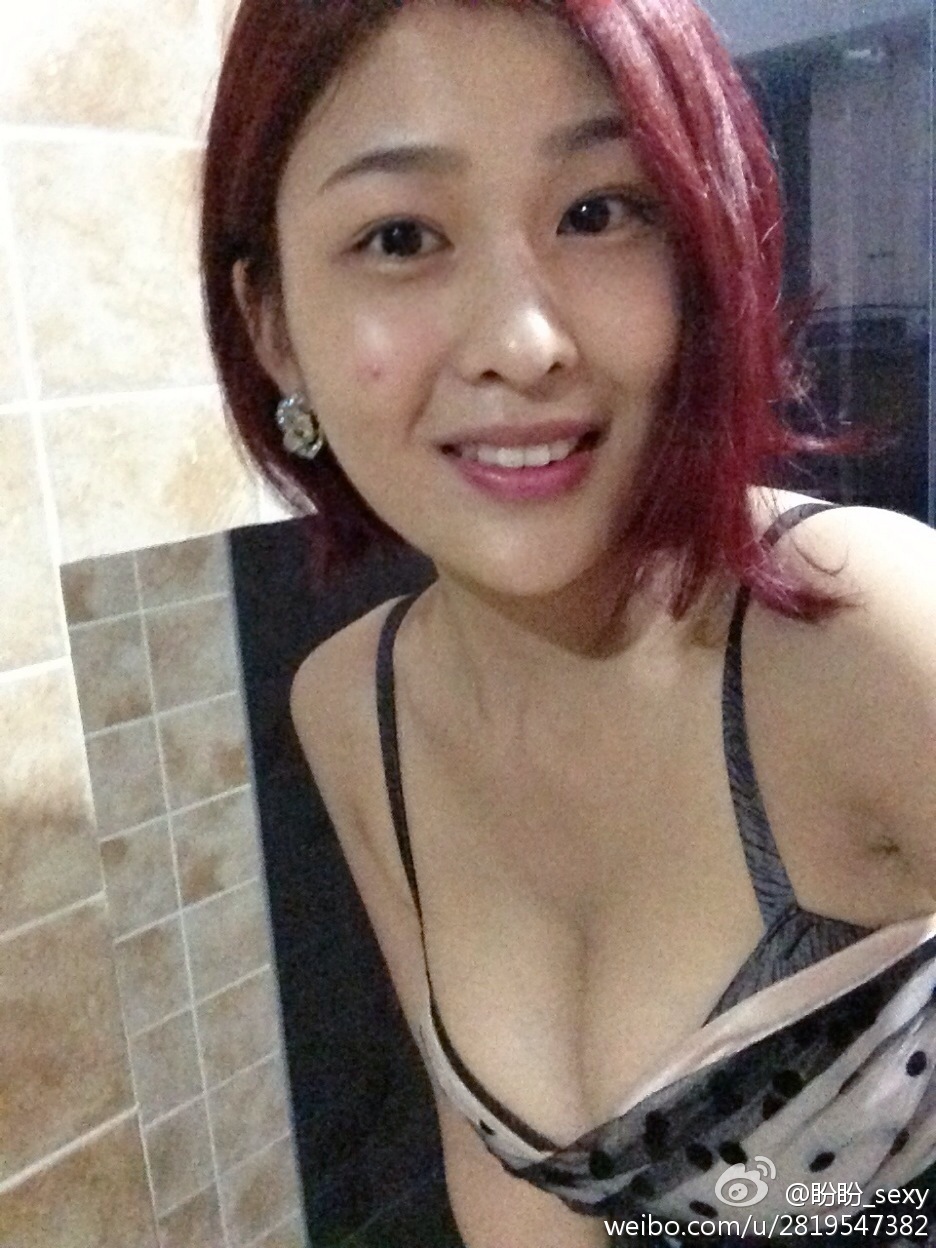 清纯世界杯美女生活照
