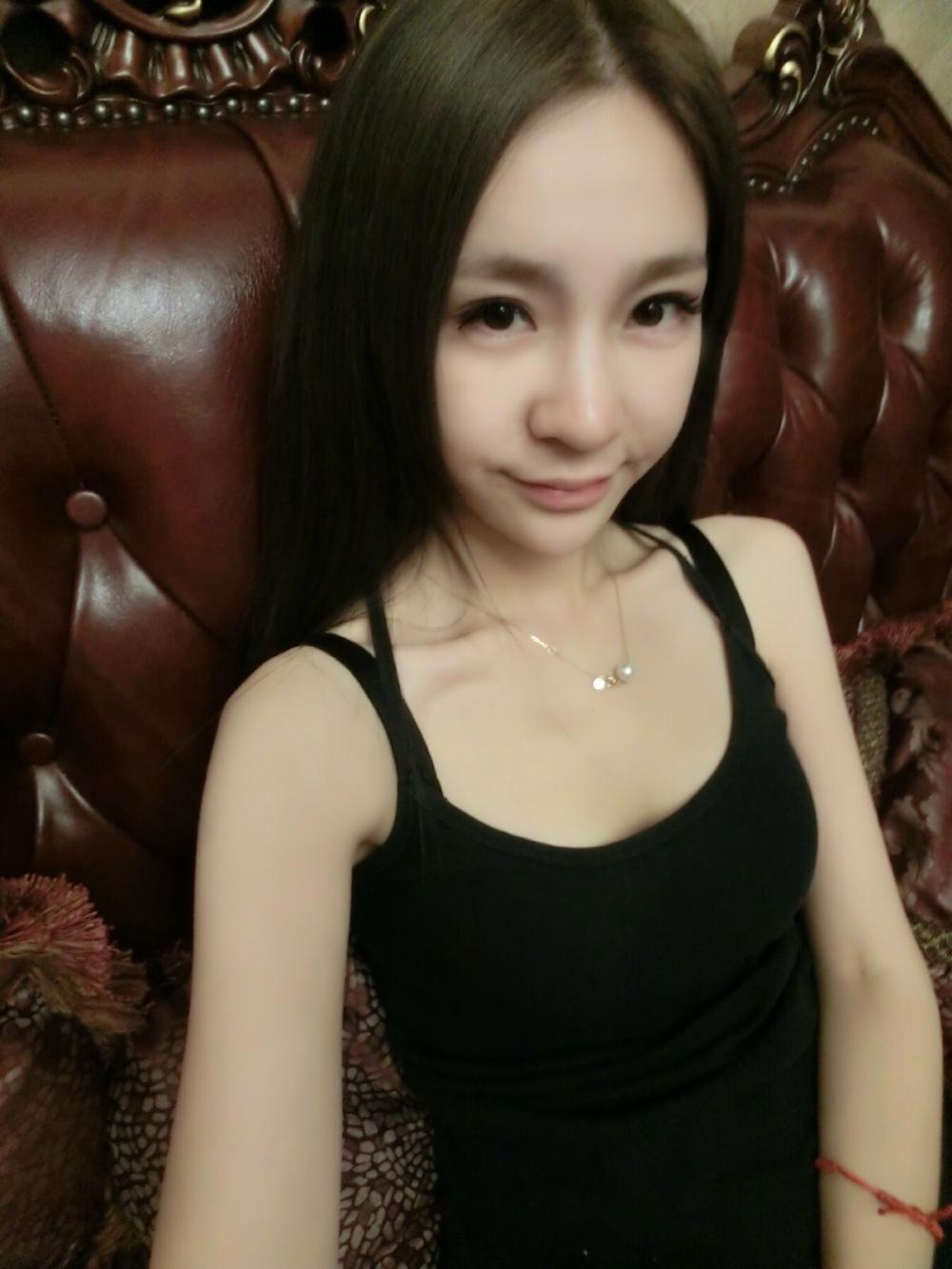 超大尺寸美女写真图片
