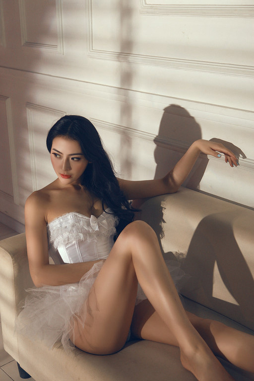 美女平面模特吴丹高贵丽质迷人