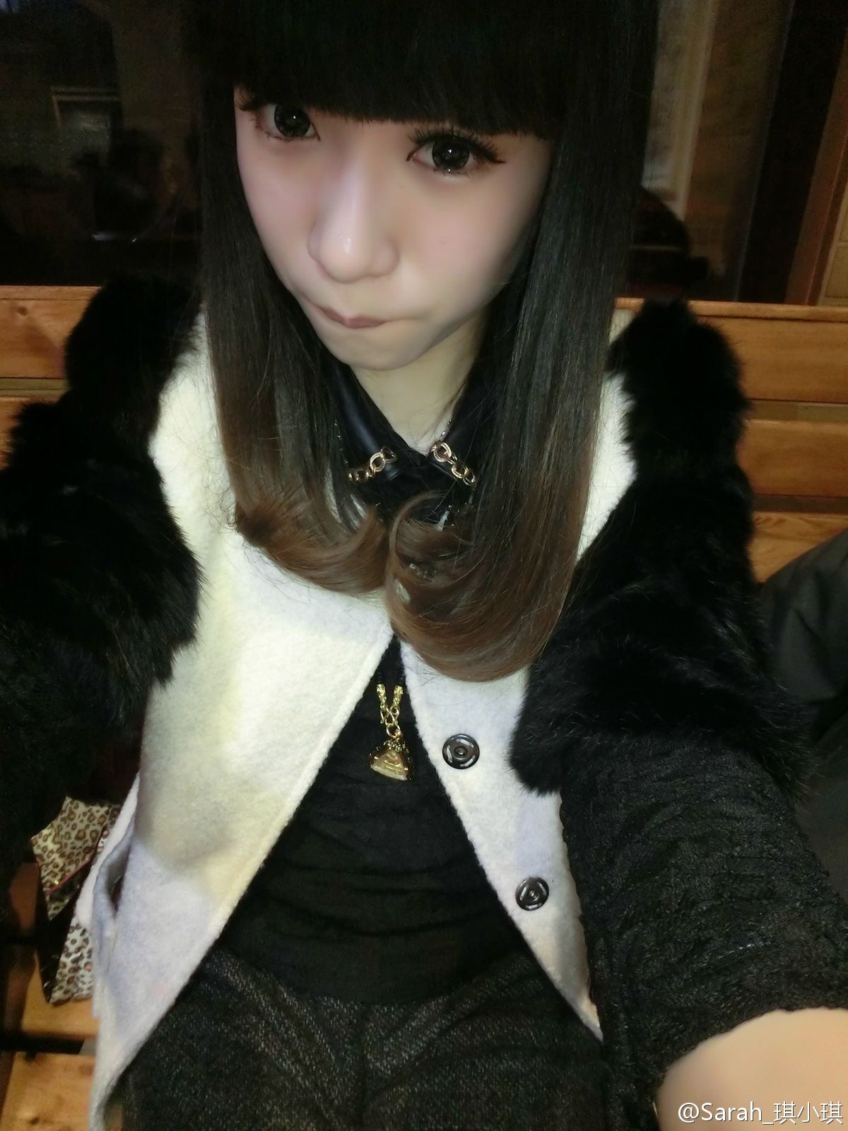 全身丝网袜美女