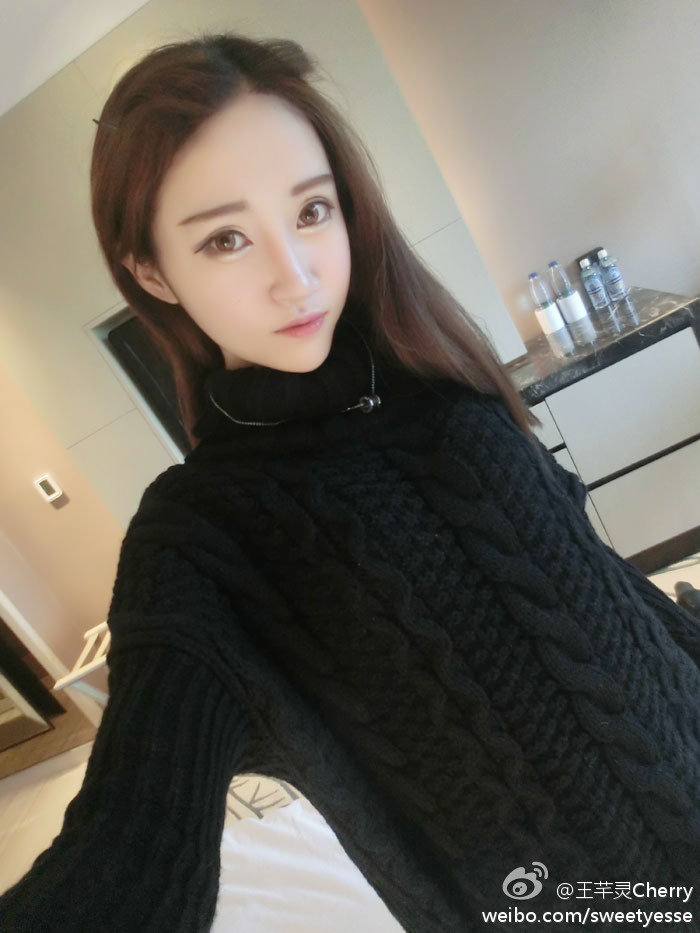 校园美女丑事