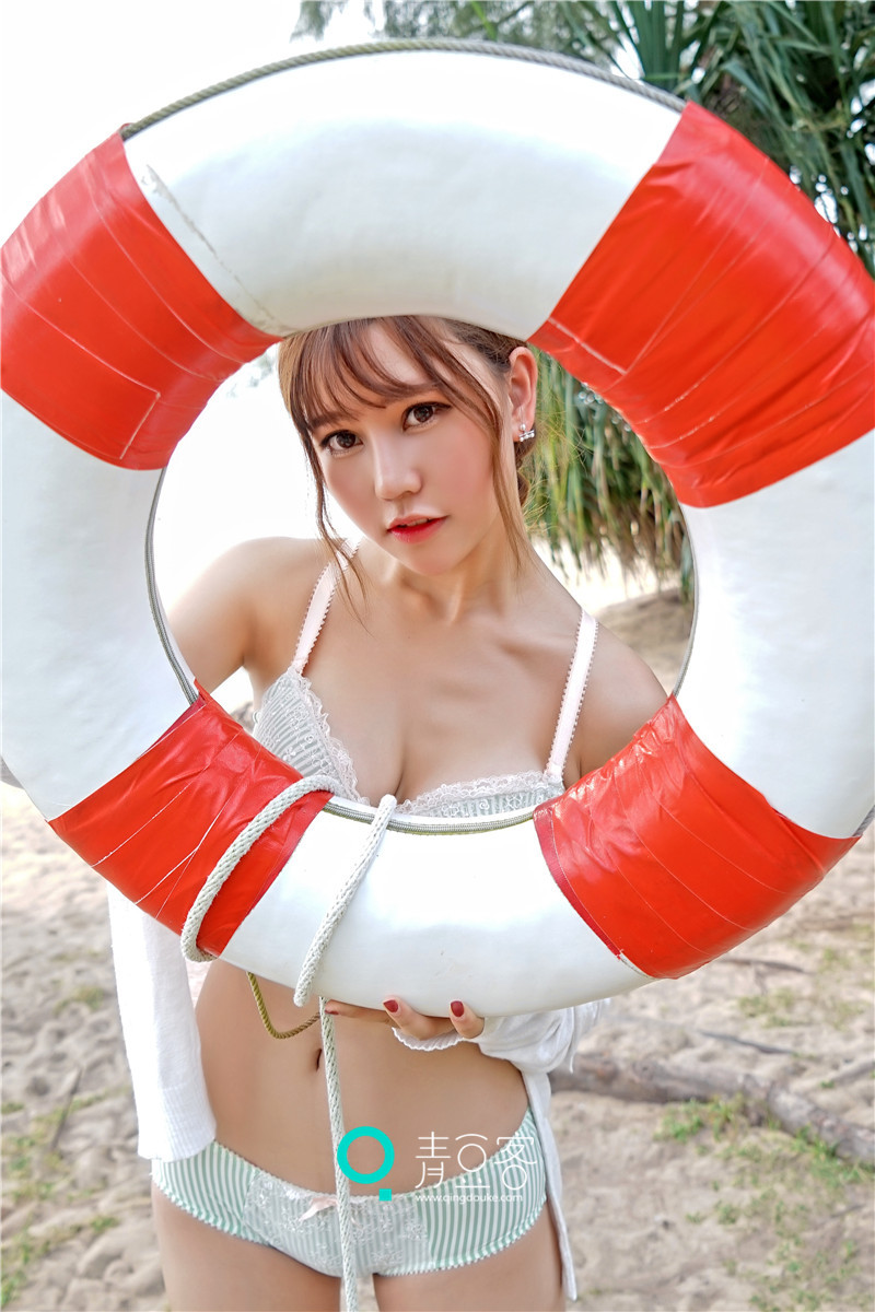 清纯女孩 村上友梨迷人双肩醇美写真