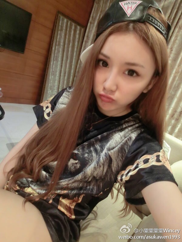 打小美女屁屁