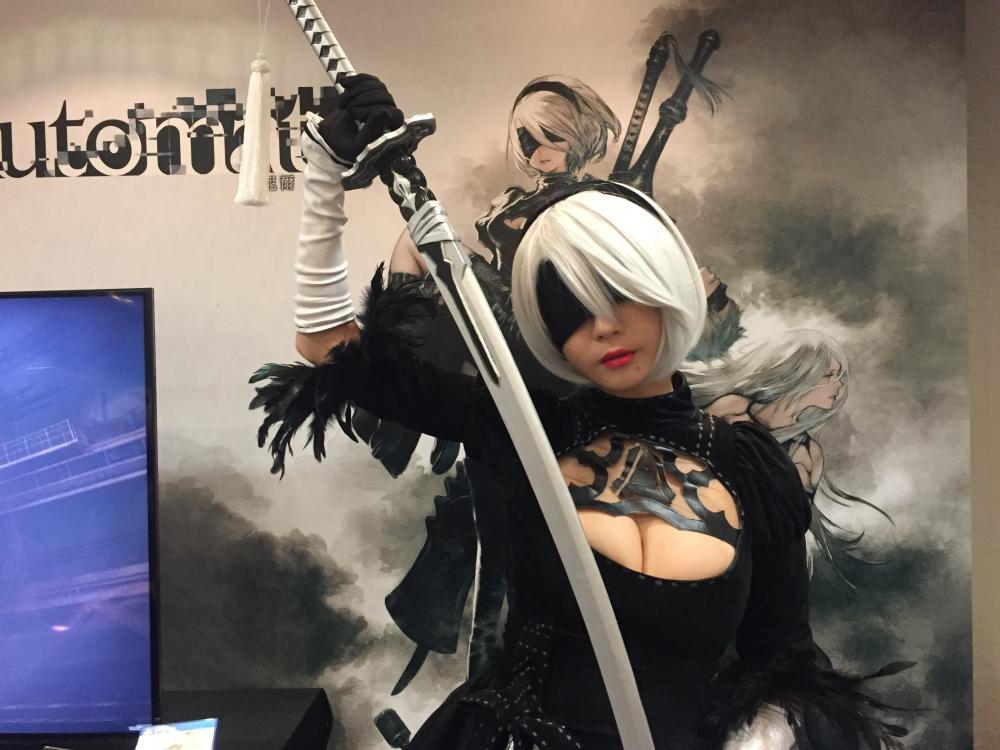 美女Coser完美还原2B｜必买《尼尔:机械纪元》豪华Boxset