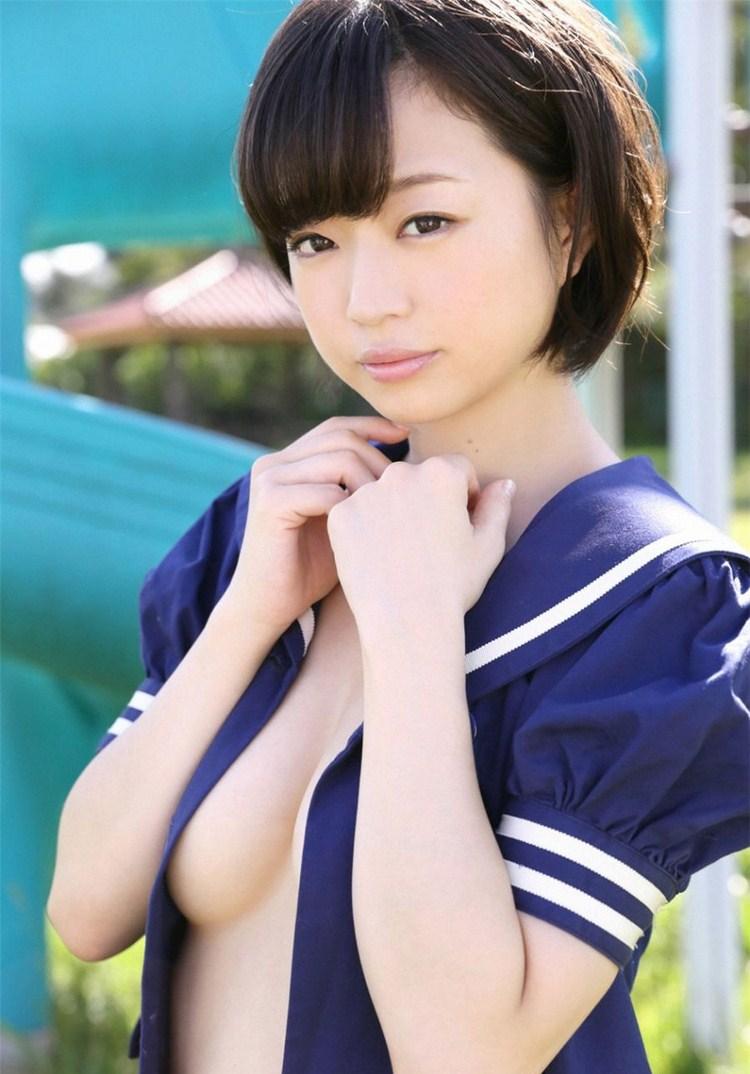 日本美女喜屋武ちあき大胆人体写真
