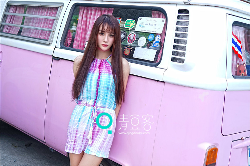 漂亮姑娘Cheryl青树户外丛林超清凉写真