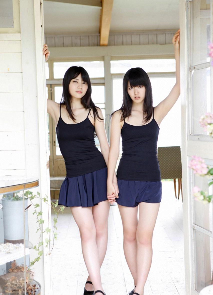 矢島舞美鈴木愛理姐妹花清纯写真