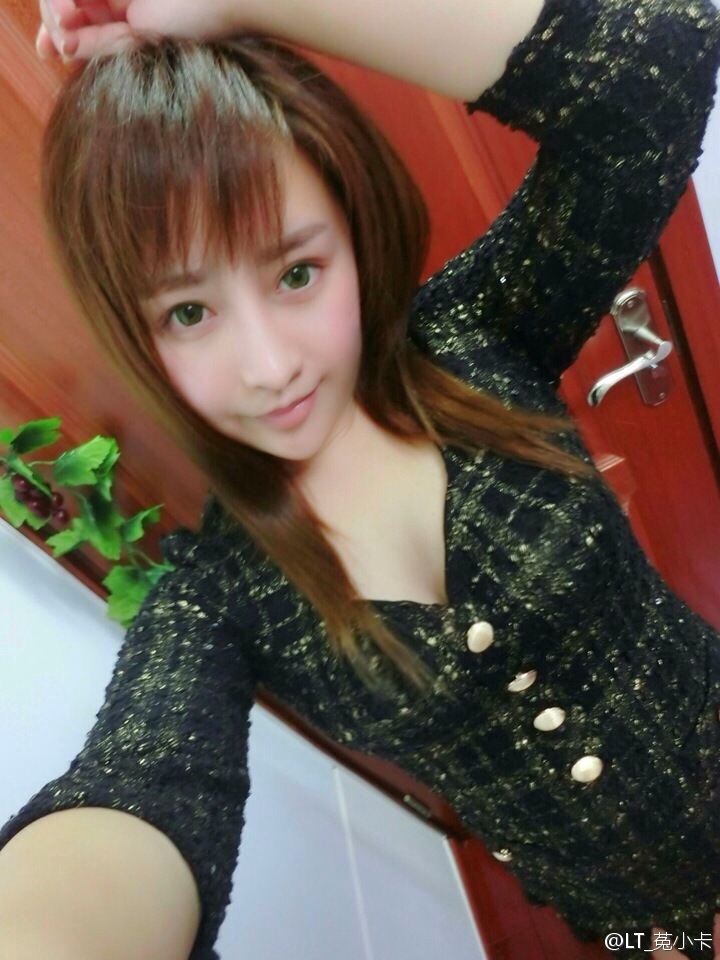 俄最胆大美女艺术图