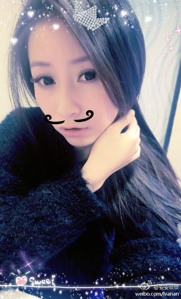 性感女学生自慰