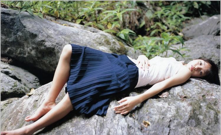 户田惠梨香写真套图 日本美女无遮盖图片