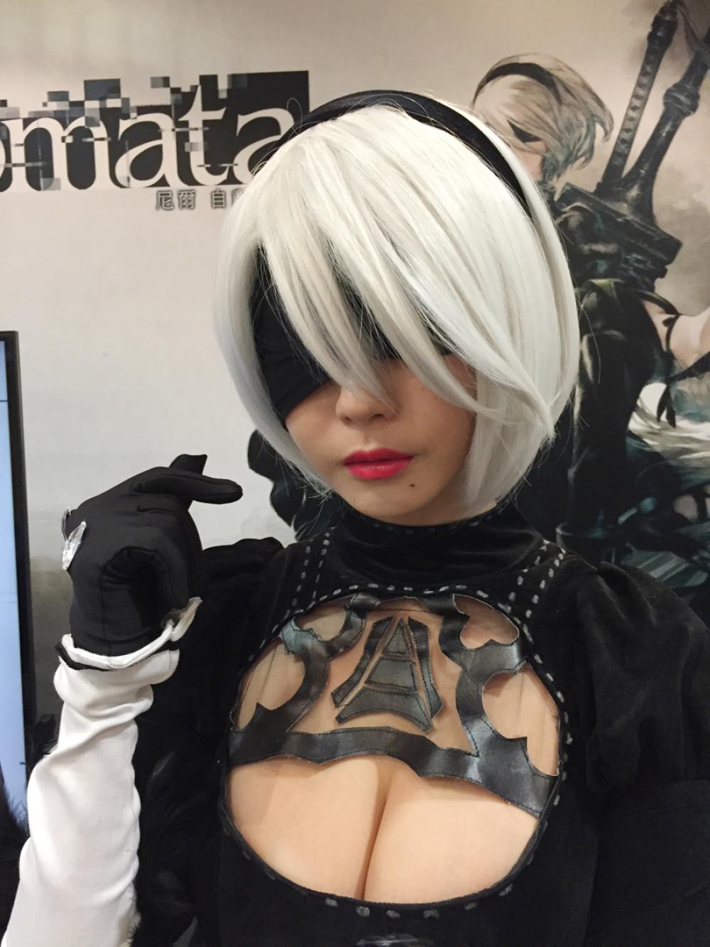 美女Coser完美还原2B｜必买《尼尔:机械纪元》豪华Boxset