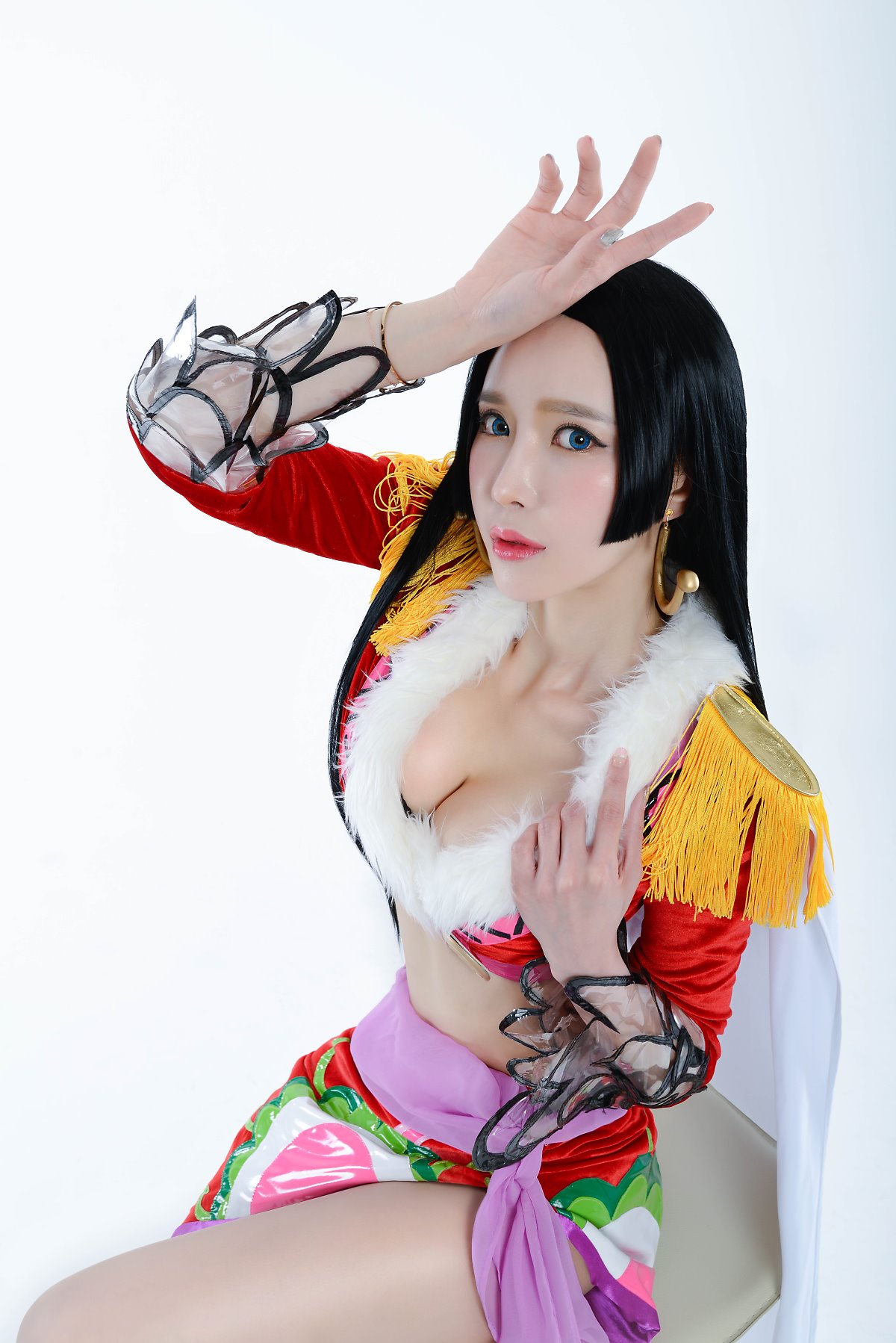 《海贼王》女帝波雅·汉库克性感巨乳美腿美女Cosplay