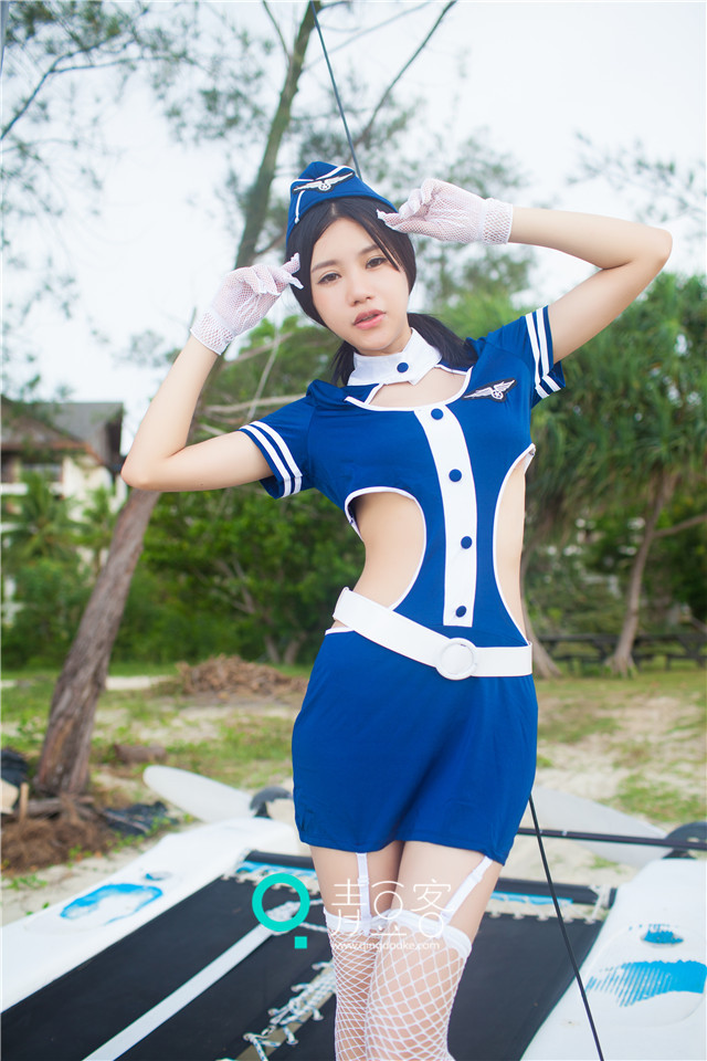绮里嘉ula最新制服写真 展现别样风情
