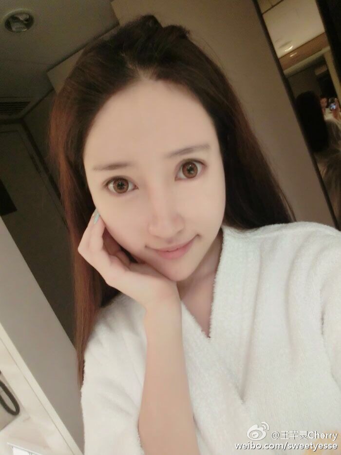 妈妈透视装的诱惑