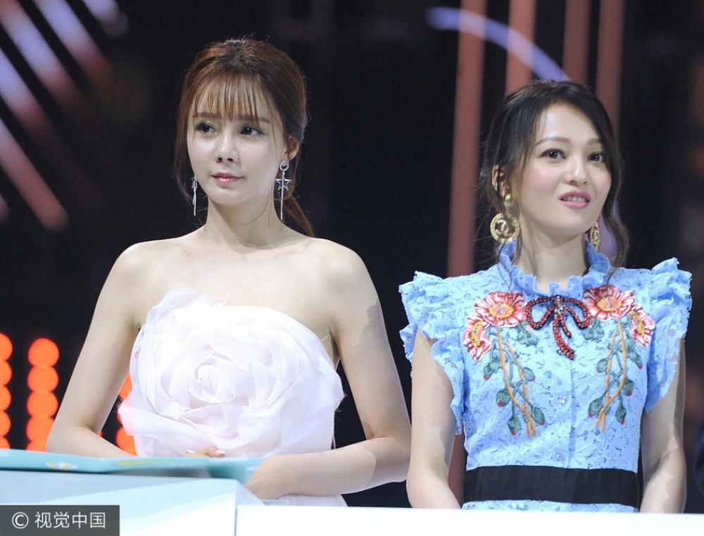 四千年美女鞠婧祎夺冠 甜美似公主