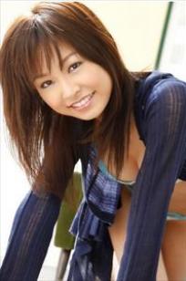 夏目彩春