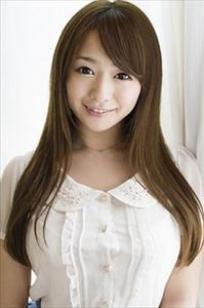 白石茉莉奈