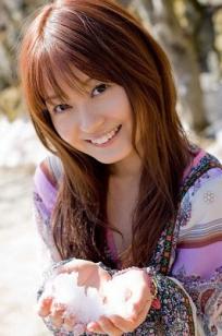 石原莉奈