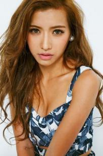 越川真美(Mami Koshikawa)