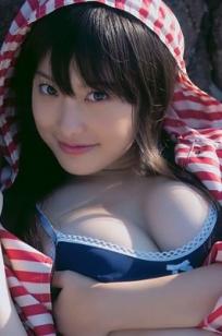岩佐真悠子