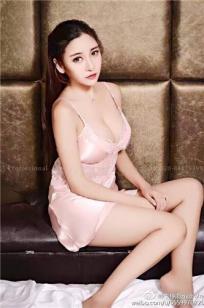 李梓熙 微博性感诱惑写真图