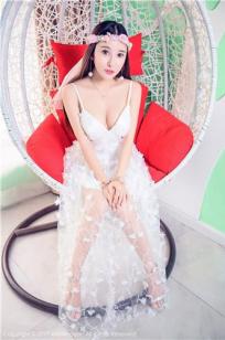 千娇百媚李梓熙 洁白婚纱美不胜收