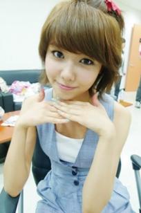최수영(崔秀英)