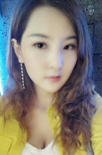 小妮子julia