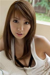 山本梓-[bomb.tv]高清写真图2009年10月份