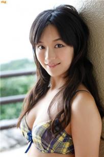 三宅瞳(三宅ひとみ)-[Bomb.tv]高清写真图套图写真图集2010年7月份