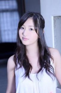 村上友梨(Murakami Yuri)