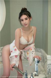 丽质新人韩雨嘉 芙蓉不及美人妆