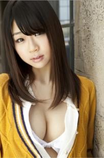 水月桃子(Momoko Mizuki)