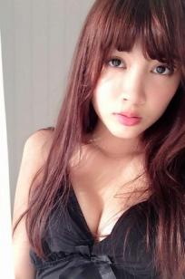 甄妮