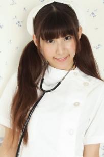彩川ひなの