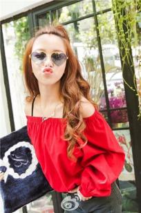 黄一琳 《Vivi 昕薇》首席名模外拍写真图